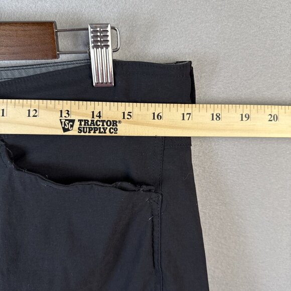 Eddie Bauer First Ascend Pants Mens 33x32 Black Cargo Stretch Hiking Camp Trail - Picture 6 of 15